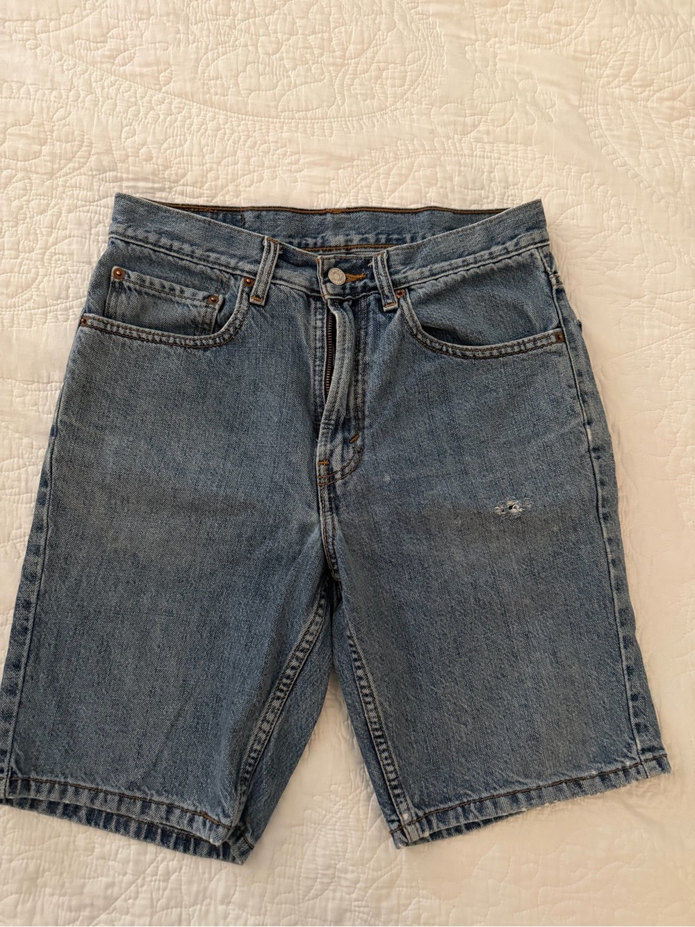Levi's Medium Blue Denim Jean Shorts size 30